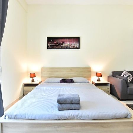 Luxury Escapes - Spacious Fully Furnished Studio Apt - Next To Metro, 5 Mins From Mall - Med46 Дубай Екстер'єр фото