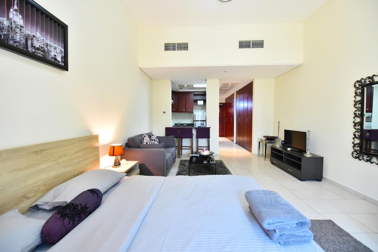 Luxury Escapes - Spacious Fully Furnished Studio Apt - Next To Metro, 5 Mins From Mall - Med46 Дубай Екстер'єр фото