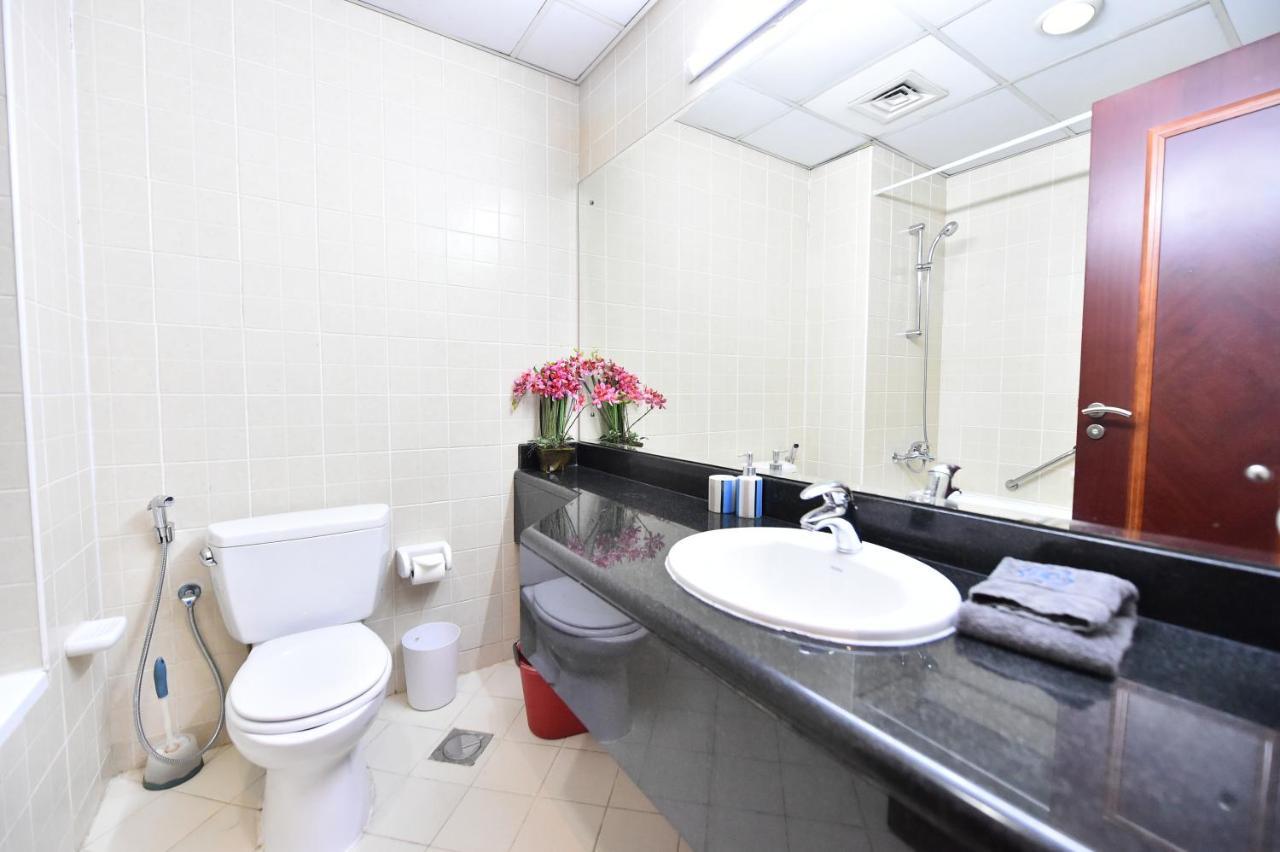 Luxury Escapes - Spacious Fully Furnished Studio Apt - Next To Metro, 5 Mins From Mall - Med46 Дубай Екстер'єр фото